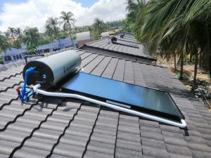 Solahart 150L Bàn giao máy nước nóng NLMT