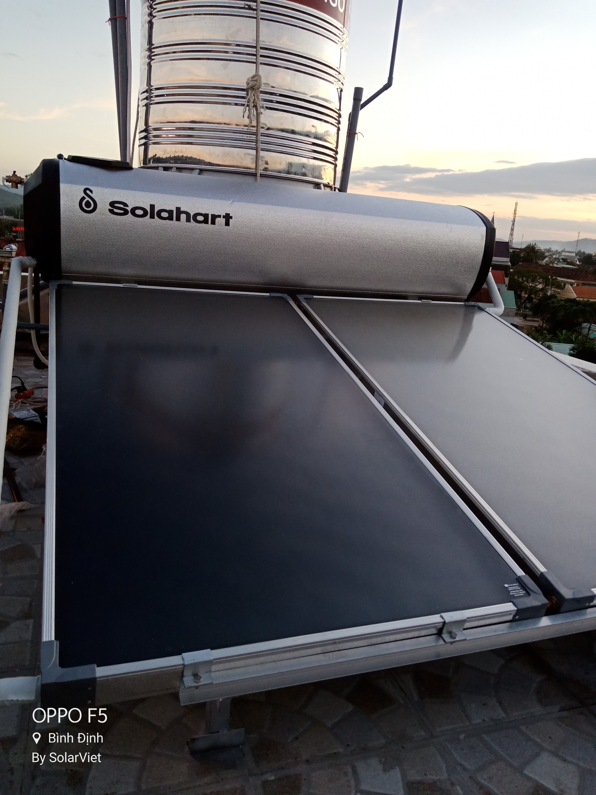 Solahart Premium"L" 300L Hoàn Thiện Và Bàn Giao